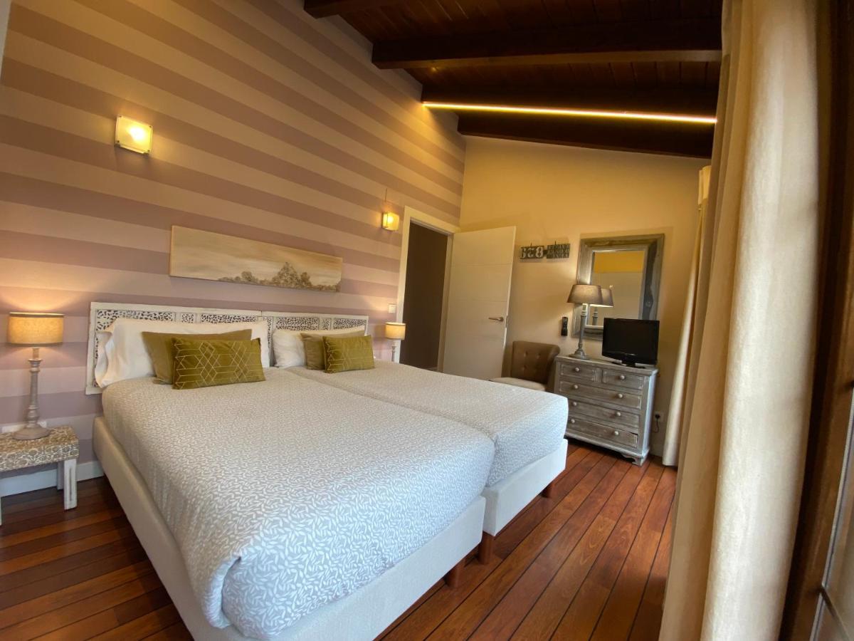 Apartamentos Turisticos Ezcaray Buitenkant foto